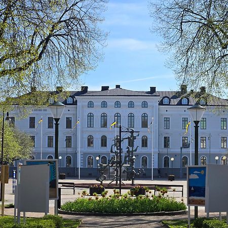 Vaenerport Stadshotell I Mariestad Eksteriør bilde